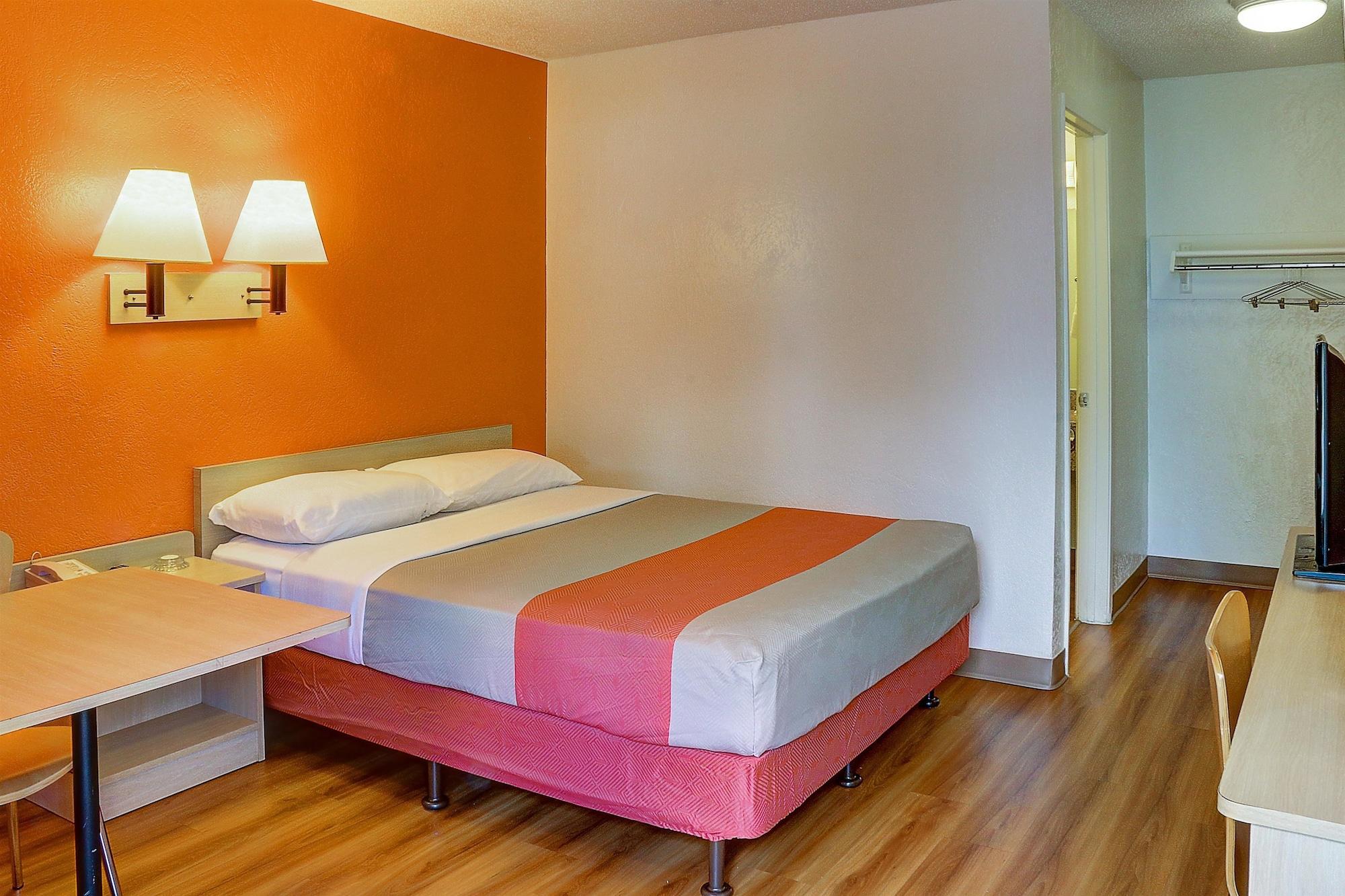 Motel 6 Santa Fe Exterior photo