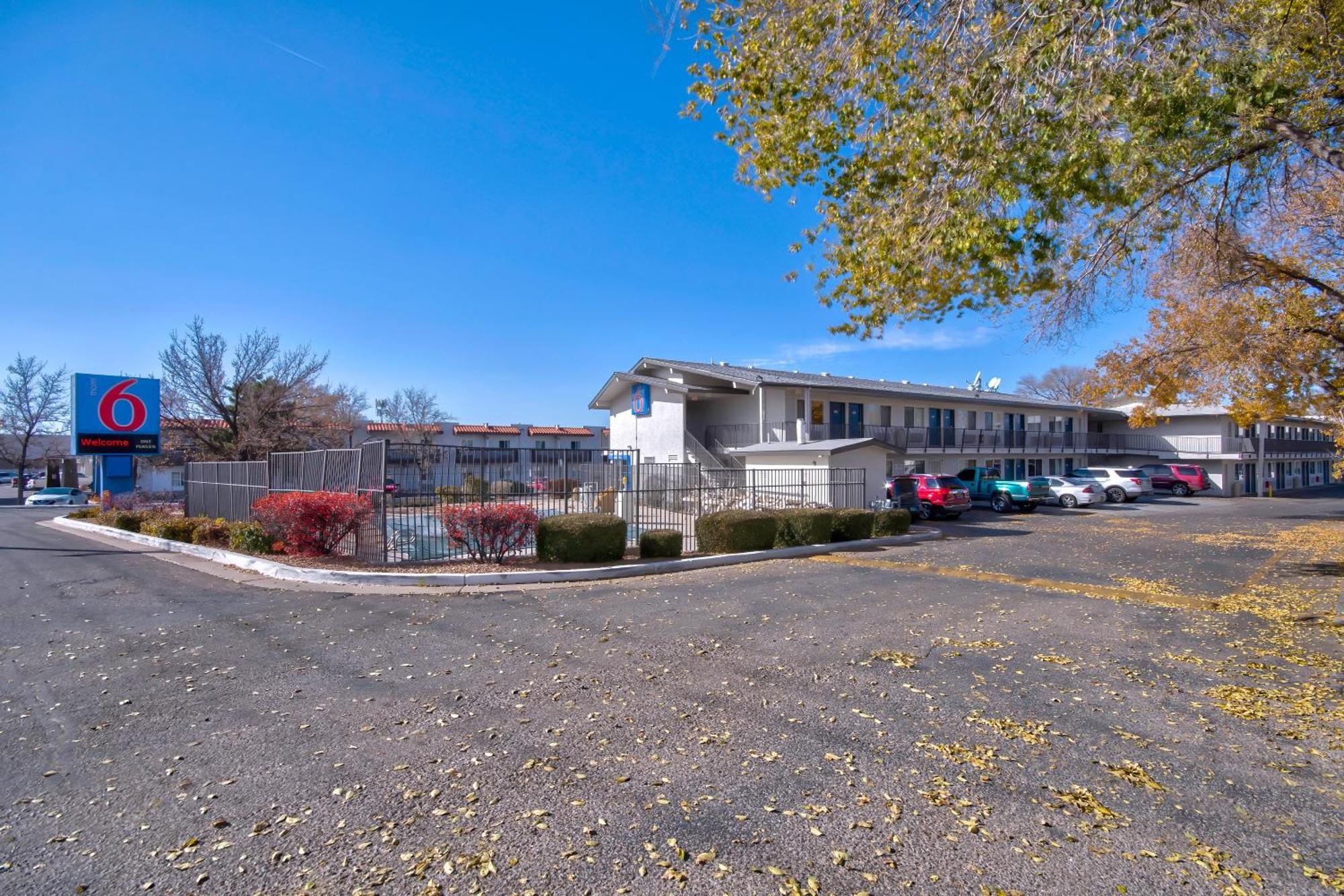 Motel 6 Santa Fe Exterior photo